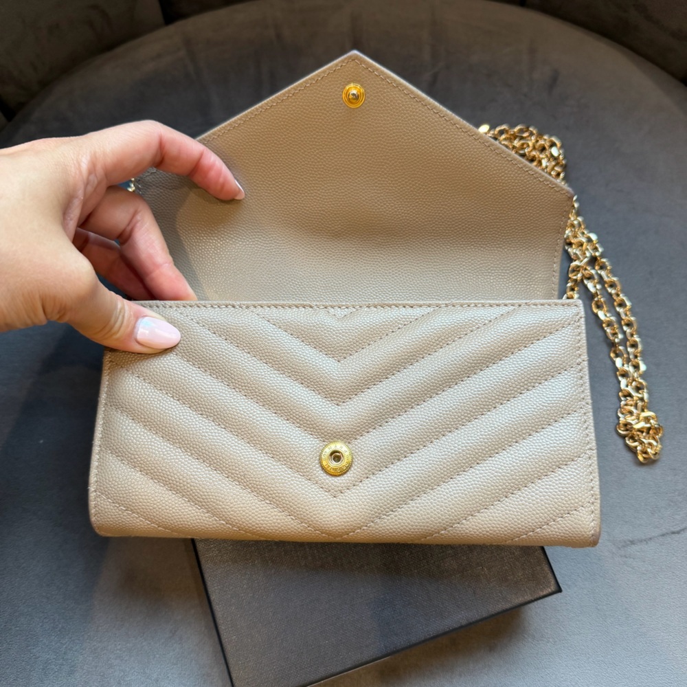 Reserved-Beige Yves Saint Laurent Cassandre Envelope Flap Wallet on Chain gold - Picture 5 of 14